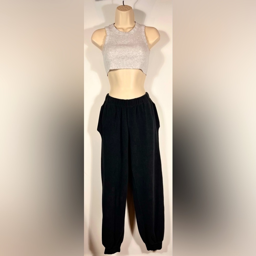 SUZIE KONDI Skinny Leg Pants